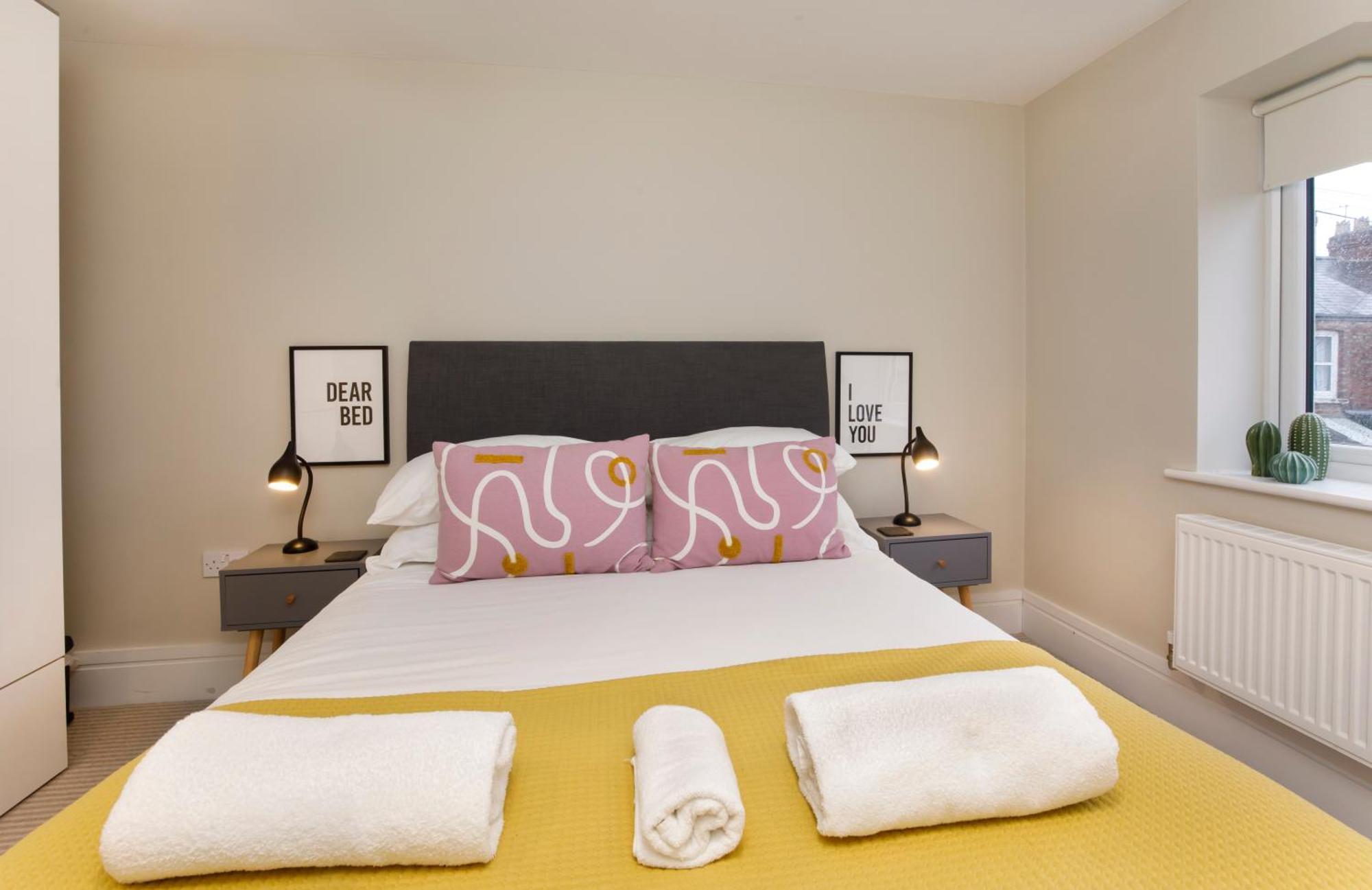 Compton Lodge Luxury Apartment-Free Parking York Dış mekan fotoğraf